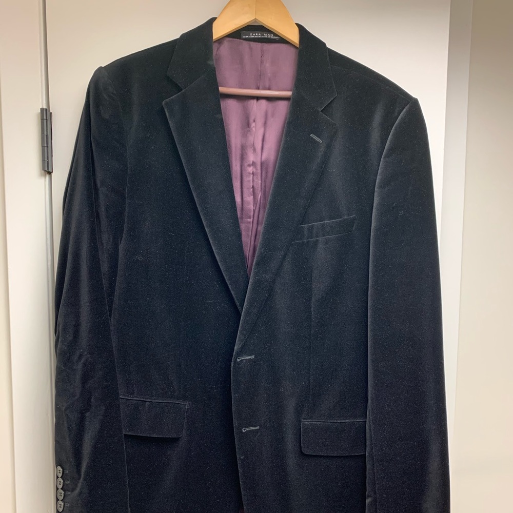 Men’s Velvet Zara Blazer